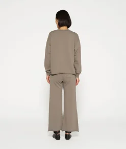 flared jogger
