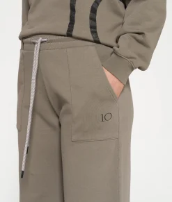 flared jogger