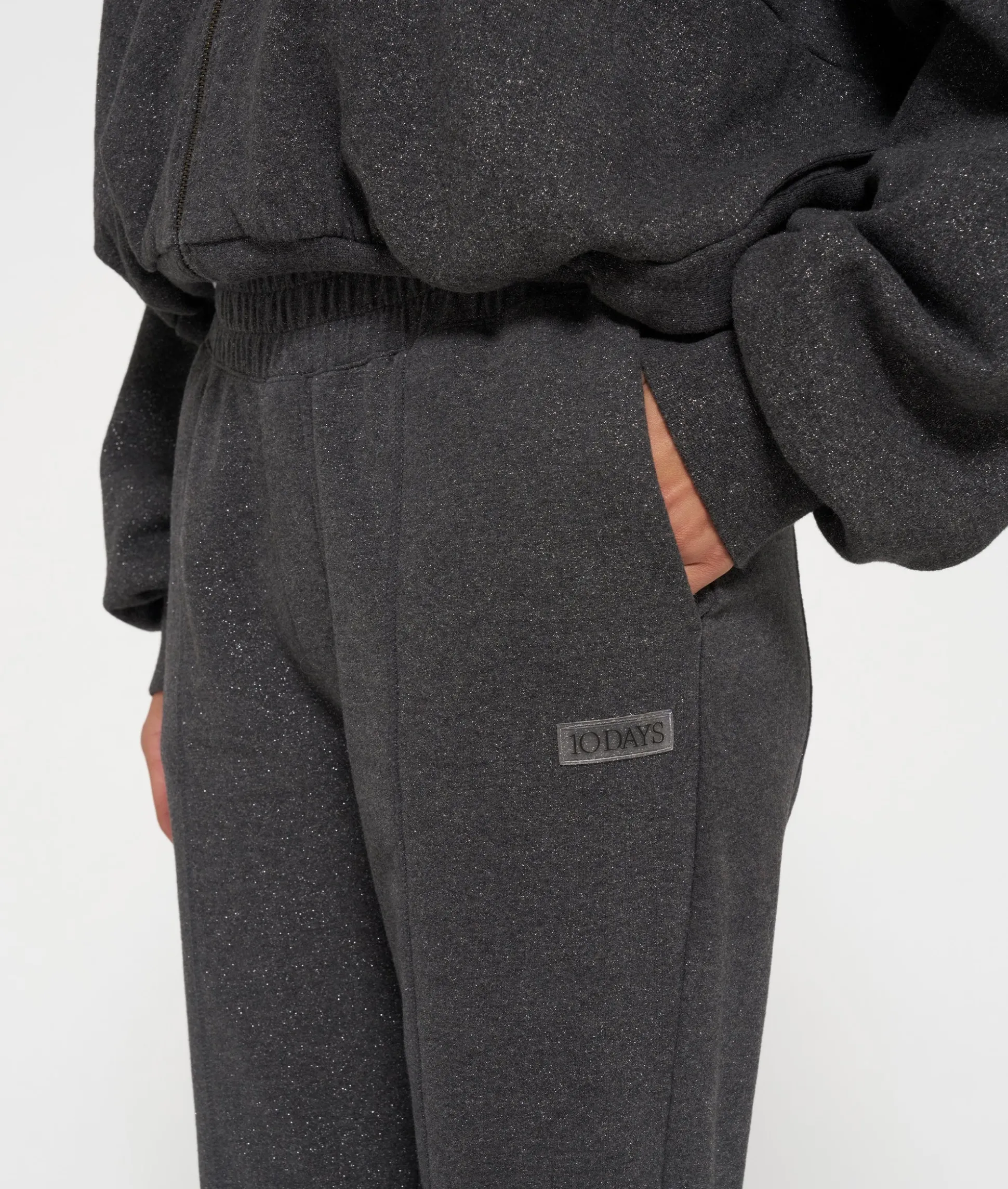 glitter jogger flare