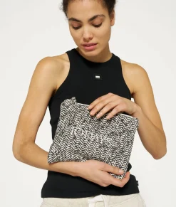 padded pouch fleece