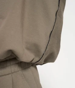 sleeveless balloon sweater