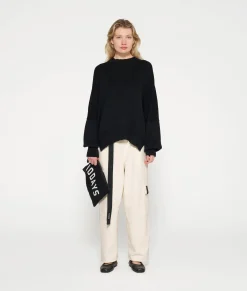 statement pouch