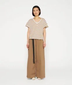 v-neck tee stripes